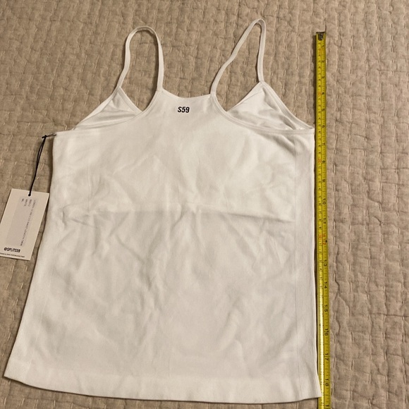 Splits59 white Loren Seamless Waistlength tank M/L. NWT - Picture 6 of 7
